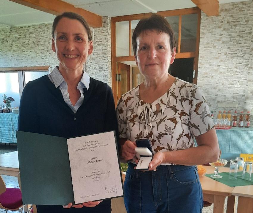 Silberne Ehrennadel für Nordhäuser-Kreisvorsitzende Betina Pietzer